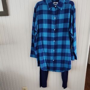 2pc Set. Blue Flannel Tunic And  Knit Leggings. Never Worn.